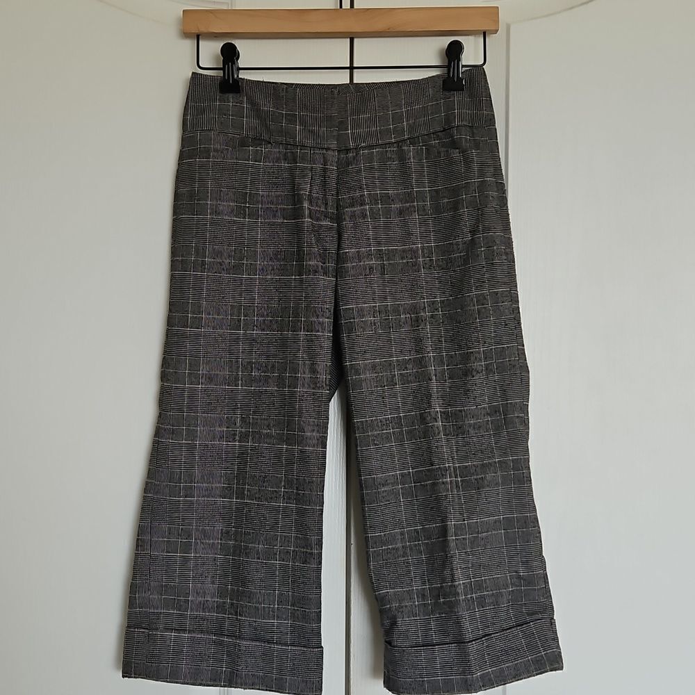 Suzy Shier Cropped Wide-Leg Capri Pants 00 Gray